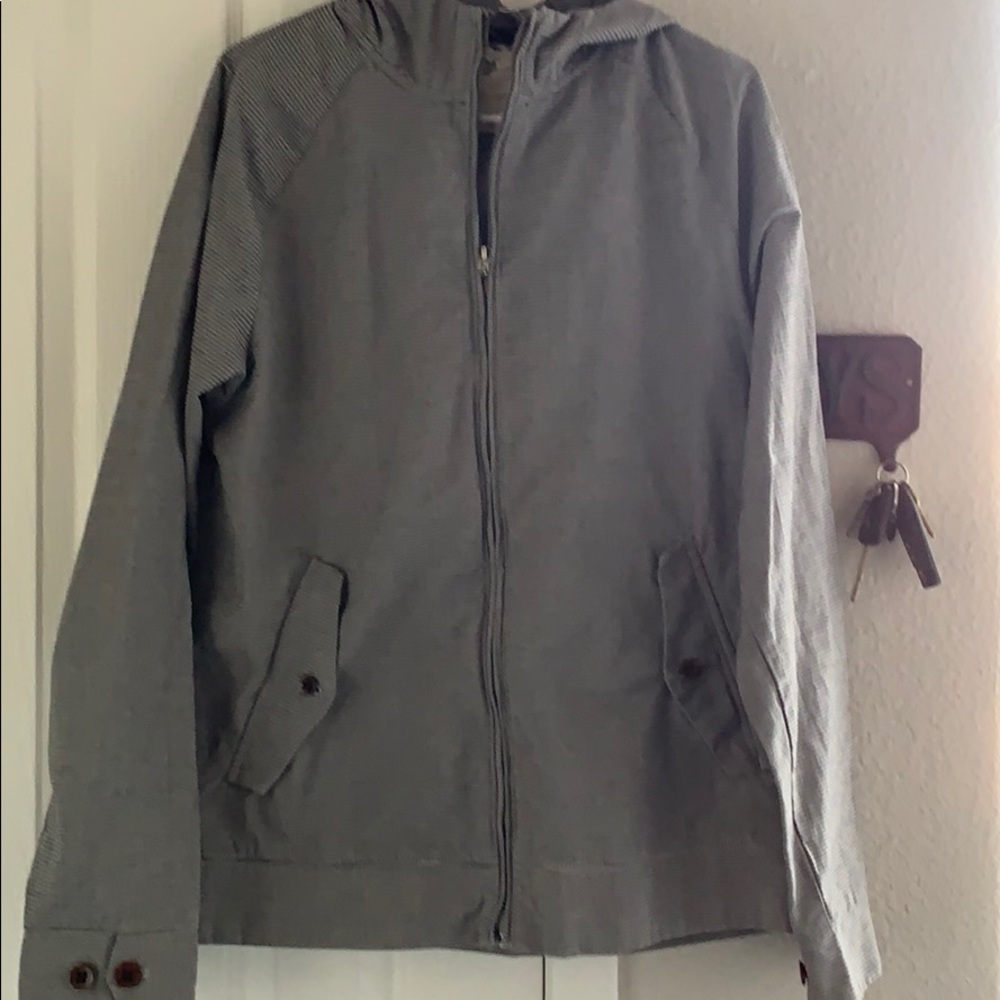 Grey stripped zip up